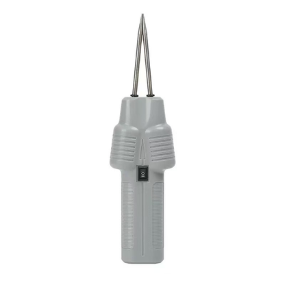 Dispozitiv electric portabil pentru smulgerea penelor de păsări