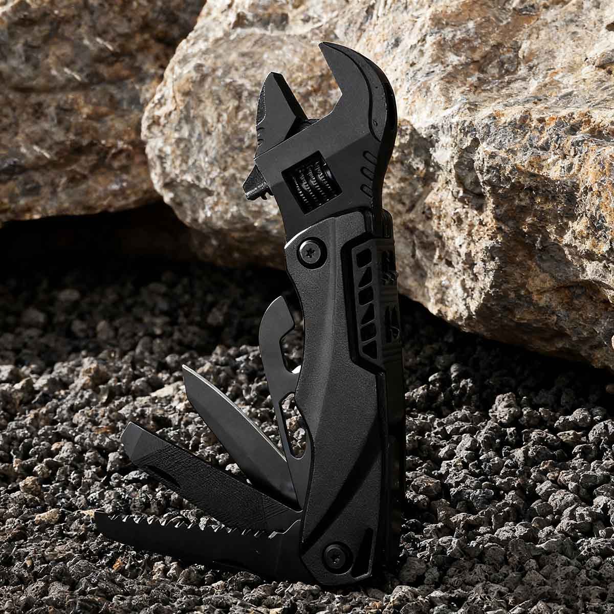 Juego de herramientas EDC plegable: Llave, alicate, cuchillo y sierra multifunción para camping y supervivencia.