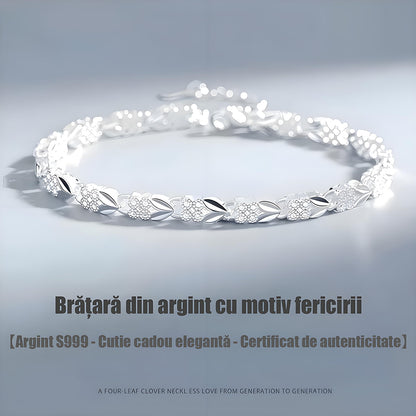 Brățară din argint pur, design exclusiv trifoi și inimioară, bijuterie modernă și delicată.